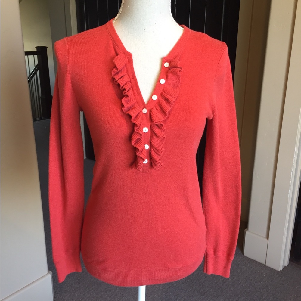 GAP sweater
